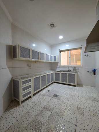 Kuwait City, Apartments/Houses, KWD 550/month,  3 BR,  For Rent In Hitteen: Spacious Apartment