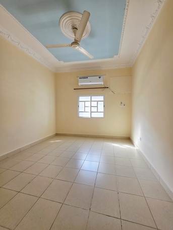 Hoora, Apartments/Houses, BHD 230/month,  2 BR,  - Very Neet & Clean Semi Furnished 2 BHK Flat With Unlimited Ewa @230/BD In Hoora