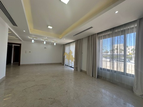 Abdoun, Apartments/Houses, JOD 18000/year,  Furnished,  3 BR,  210 Sq. Meter,  Luxury Ground Floor Apartment For Rent In Abdoun