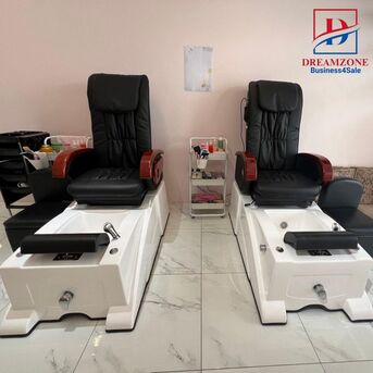 Manama, Businesses For Sale, Golden Investment Opportunity &ndash; Ladies&rsquo; Salon Business For Sale In A Prime Location In Dam