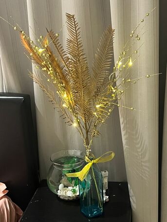 Manama, Household Items, BHD 5,  Elegant Golden Leaf Light D&eacute;cor For Sale