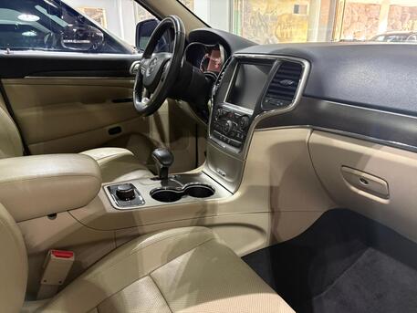 Amwaj Islands, Vehicles, Cars & Trucks , BHD 3995,  Jeep Cherokee Limited,  2015,  Automatic,  140000 KM,  Jeep Grand Cherokee Limited  1 Owner Full Option