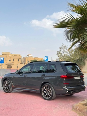 Riyadh, Vehicles, Cars & Trucks , SAR 1,  BMW X7 M50i,  2022,  Automatic,  40000 KM,  BMW X7  M50i
