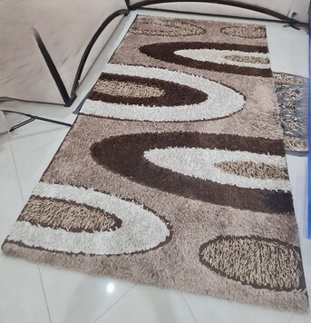 Al Malaz, Household Items, SAR 50,  150 X 230 Rug Made In Turkey