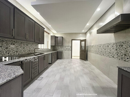 Kuwait City, Apartments/Houses, KWD 850/month,  5 BR,  Five Bedroom Floor For Rent In Al Funaitees
