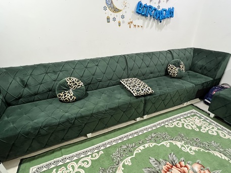 Thuqbah, Furniture, SAR 480,  Living Room 6 Pieces + Free Curtain