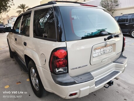 Al Malaz, Vehicles, Cars & Trucks , SAR 14500,  Trail Blazer 2009/2010,  2009,  Automatic,  287114 KM,  Well Maintained Trail Blazer For Sale