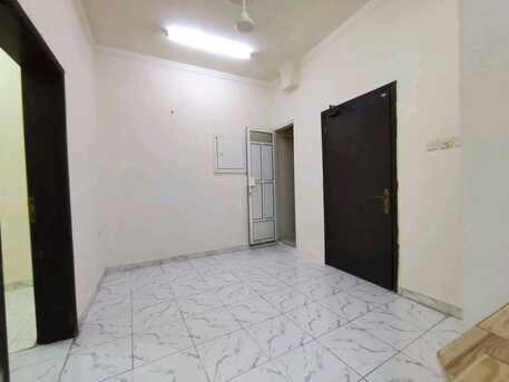 Hoora, Apartments, Flats, Houses & Villas, BHD 180/month,  2 BR,  Flat For Rent In Hoora With EWA Nearby Supreme Broasted