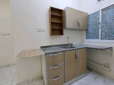 Hoora, Apartments, Flats, Houses & Villas, BHD 180/month,  2 BR,  Flat For Rent In Hoora With EWA Nearby Supreme Broasted