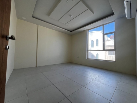 Mahooz, Apartments/Houses, BHD 270/year,  2 BR,  MODERN CLOSED KITCHEN NEW 2 BHK SEMI FURNISHED EXCLUCIVE EWA CONTACT :- +97366942050