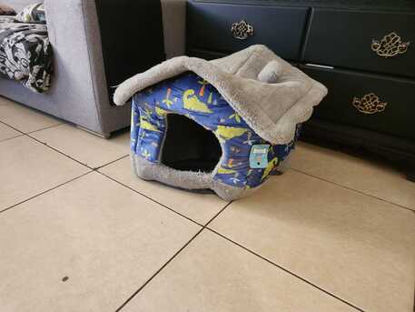 Dhahrat Laban, Electronics, SAR 100,  Household And Electronic Items