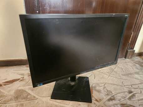 Dhahrat Laban, Electronics, SAR 100,  Household And Electronic Items