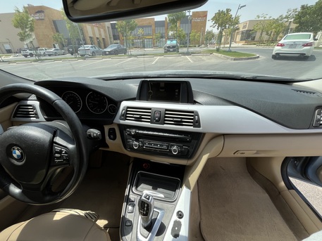 Riyadh, Vehicles, Cars & Trucks , SAR 28000,  Bmw 320,  2012,  Automatic,  230000 KM,  Great Condition