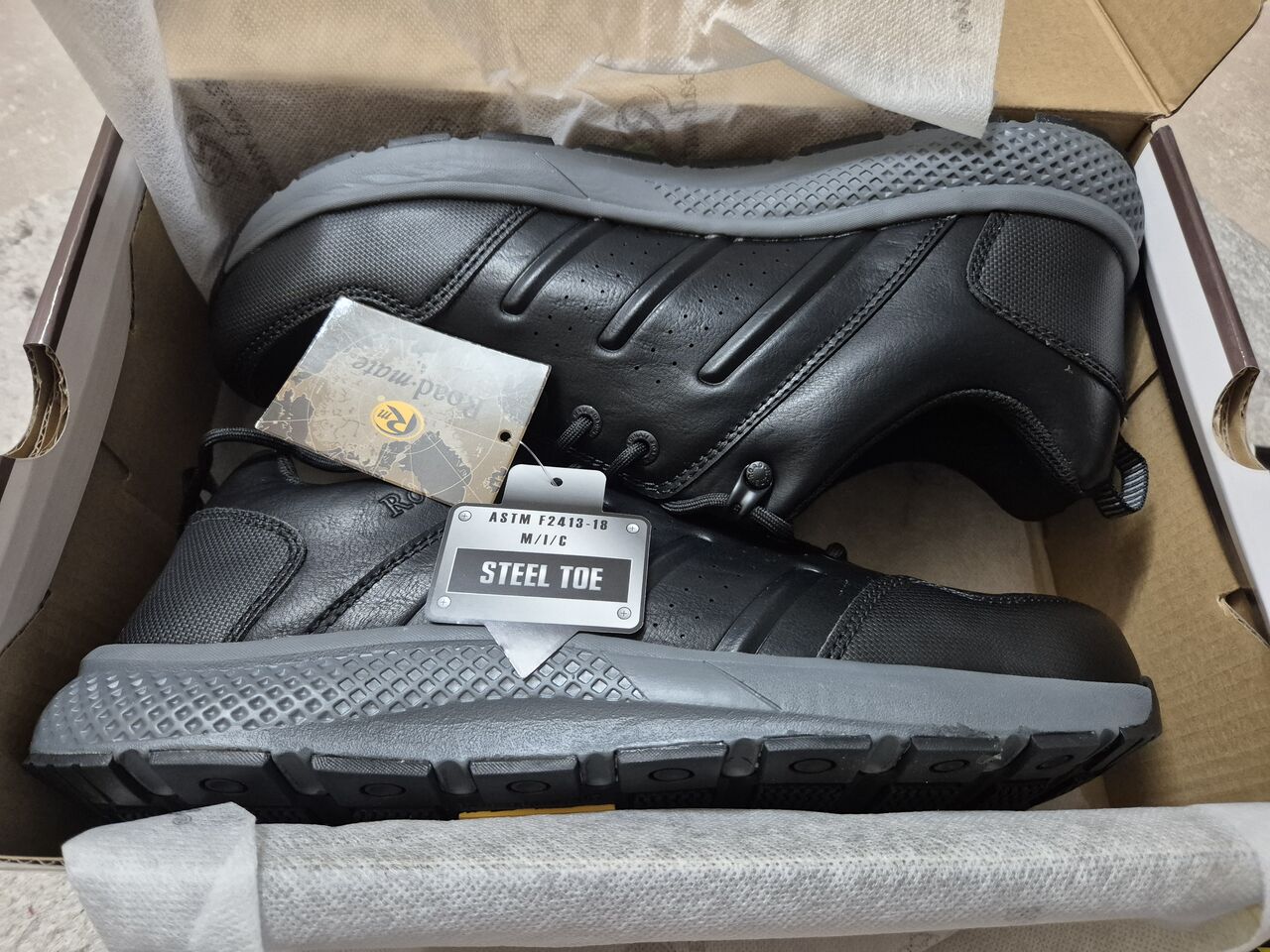 Jubail, Clothing & Accessories, SAR 130,  Safety Shoes Sale For 130SAR