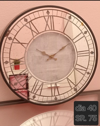 Riyadh, Household Items, SAR 75,  Exclusive Big Wall Clocks Collection  / Urgent Sale