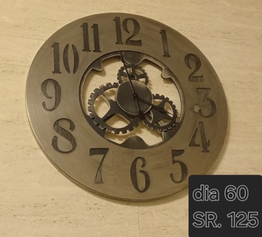 Riyadh, Household Items, SAR 75,  Exclusive Big Wall Clocks Collection  / Urgent Sale