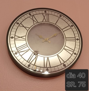 Riyadh, Household Items, SAR 75,  Exclusive Big Wall Clocks Collection  / Urgent Sale