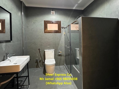 Kuwait City, Apartments/Houses, KWD 550/month,  3 BR,  100 Sq. Meter,  Fully Sea View 3 Bedroom Floor For Rent In Mangaf (Expats).