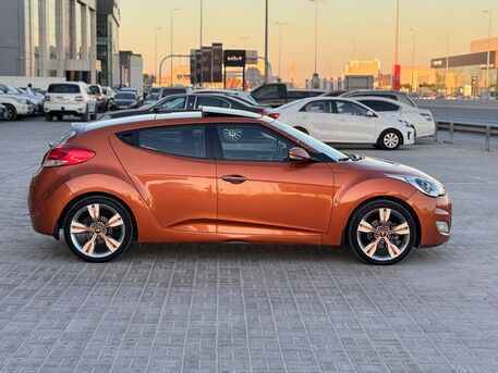 Manama, Vehicles, Cars & Trucks , BHD 2550,  Hyundai Veloster,  2015,  Automatic,  173150 KM,