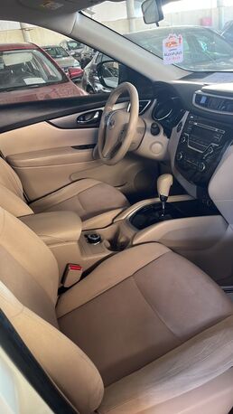 Jeddah, Vehicles, Cars & Trucks , SAR 28000,  Nissan X-Trail,  2015,  Automatic,  375000 KM,  First Owner, Maintained  Pearl White