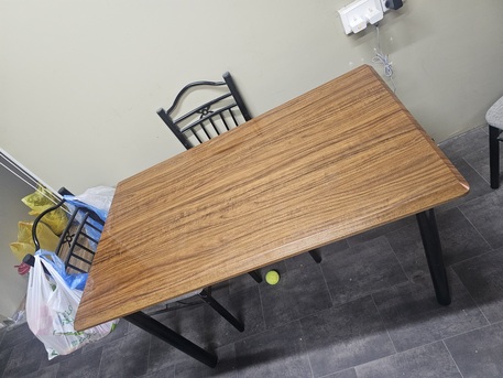 Al Malaz, Furniture, SAR 400,  Dining Table With 4 Chairs For Sale