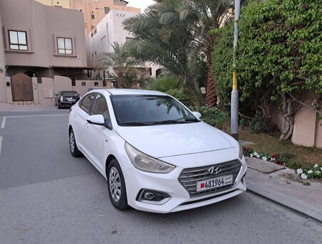 Riffa, Vehicles, Cars & Trucks , BHD 2950,  Hyundai Accent,  2018,  Automatic,  150000 KM,  Good Condition