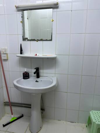 Jeddah, Rooms for Rent, SAR 700/month,  Furnished,  Room For Rent Sharfiyaah 2