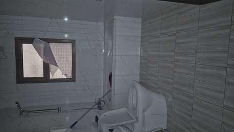 Manama, Apartments, Flats, Houses & Villas, 2 BR,  165 Sq. Meter,  Flat For Rent