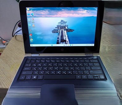 Riyadh, Computers, SAR 600,  Hp Pavilion X360 Convertible I3 7th Gen
