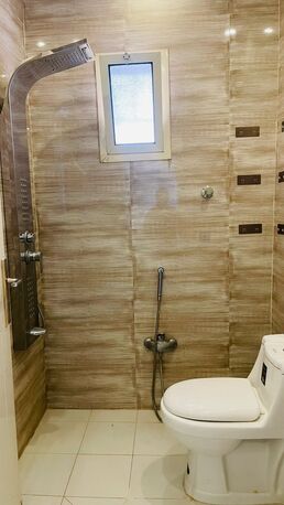 Al Yarmouk, Rooms Available, SAR 1600/month,  Room In A Villa With Separate Entrance --Al Yarmouk