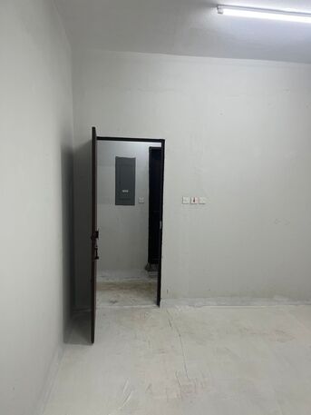 Hara, Rooms Available, SAR 1100/month,  75 Sq. Meter,  Spacious Room (New Building) Available For Rent At Shara Rail - Al Batha