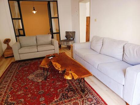 Amman, Apartments/Houses, JOD 9600/year,  Furnished,  2 BR,  Ground Fully Furinshed 2B Apartment With Garden In Jabal Webdeh 00962777688956