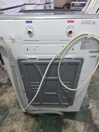 Al Malaz, Appliances, SAR 1,  For Sale: HAAM 10kg Top Load Washing Machine Same As New