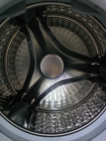 Al Malaz, Appliances, SAR 1,  For Sale: Samsung 7kg Top Load Washing Machine  Almost New