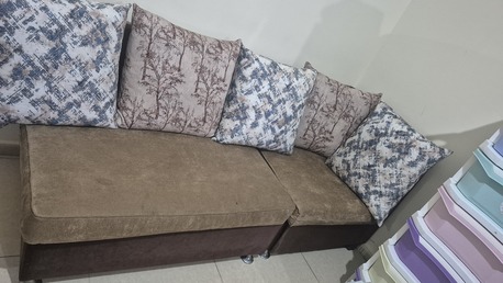 Jeddah, Furniture, SAR 300,  Sofa For Sale In Excellent Condition