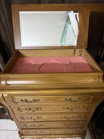 Riyadh, Furniture, SAR 1200,  Bed - Cupboard