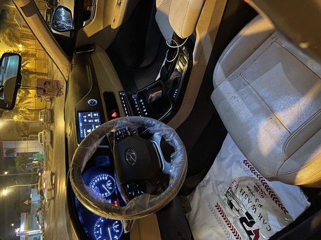 Riyadh, Vehicles, Cars & Trucks , SAR 38000,  Hyundai Azera,  2018,  Automatic,  310089 KM,   Half Option 3.5