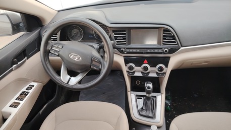 Riyadh, Automotive, Hyundai Elantra  Automatic Transmission Available For Rent 2000 SR