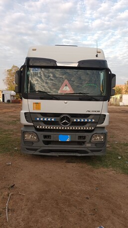 Jubail, Business Partners, Water Tanker (32000 Liter) Available For Rent (with Driver)