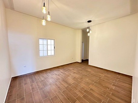 Manama, Apartments/Houses, BHD 280/month,  2 BR,  140 Sq. Meter,  Modern And Luxurious Flat Located In Al Daih, Very Close To The Seef Area And Bahrain Mall