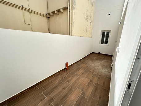 Manama, Apartments/Houses, BHD 280/month,  2 BR,  140 Sq. Meter,  Modern And Luxurious Flat Located In Al Daih, Very Close To The Seef Area And Bahrain Mall