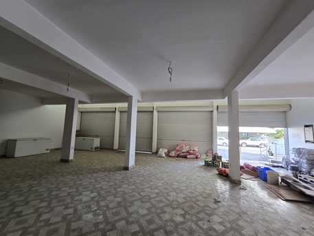 Manama, Warehouses, BHD 1000,  420 Sq. Meter,  Warehouse/Store For Rent In Busaitheen