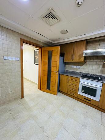 Hoora, Apartments, Flats, Houses & Villas, BHD 550/month,  Furnished,  3 BR,  Luxurious 3BHK Apartment For Rent In Hoora