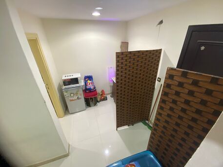 Al Batha, Rooms for Rent, SAR 1050/month,  Furnished,  Room For Rent In A Clean & Well-maintained Flat For One Execute Bachelor