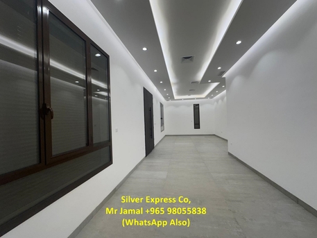 Mubarak Al-Kabeer, Apartments/Houses, KWD 900/month,  4 BR,  200 Sq. Meter,  Brand New 4 Master Bedroom Ground Villa Floor In Abu Fatira.