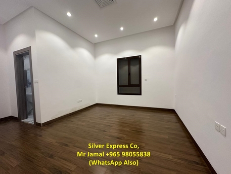Mubarak Al-Kabeer, Apartments/Houses, KWD 900/month,  4 BR,  200 Sq. Meter,  Brand New 4 Master Bedroom Ground Villa Floor In Abu Fatira.