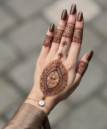 Dammam, Fashion & Design, Providing Best Mehandi Designs By Henna Artist