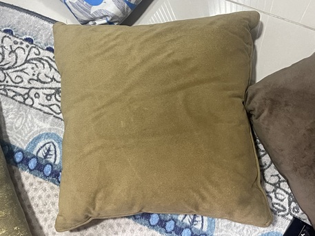Dammam, Household Items, SAR 10,  Sqaure Shape Cushions For Sale