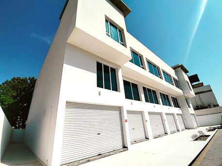 Jid Ali, Shops, BHD 900,  140 Sq. Meter,  Commercial Shop | Showroom For Rent In Jurdab Prime Location BD.900/-