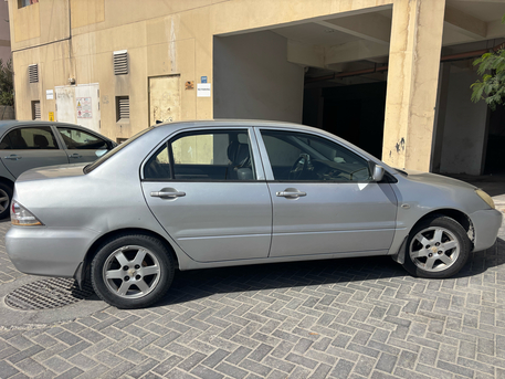 East Riffa, Vehicles, Cars & Trucks , BHD 1200,  Mitsubishi Lancer,  2009,  Automatic,  260000 KM,  For Sale Lancer  Model